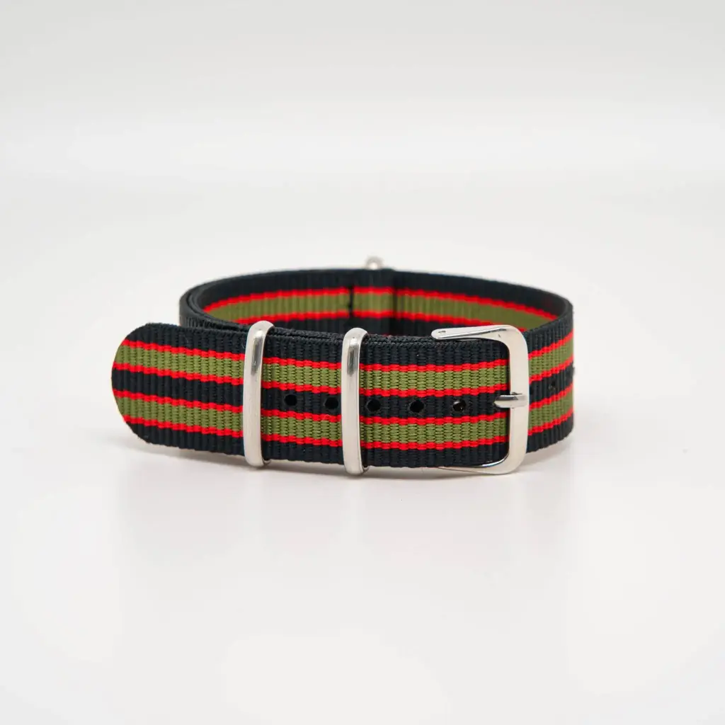 Bracelet de montre en nylon de type Nato Noir / Rouge / Khaki